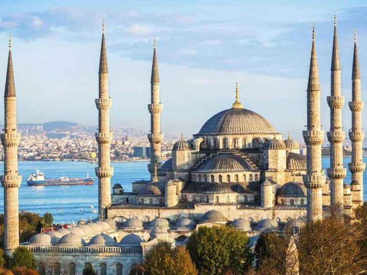 توراستانبول