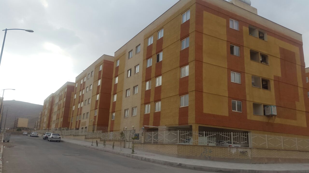 تولید واجرای ملات سیمان رنگی پلیمری نماه
