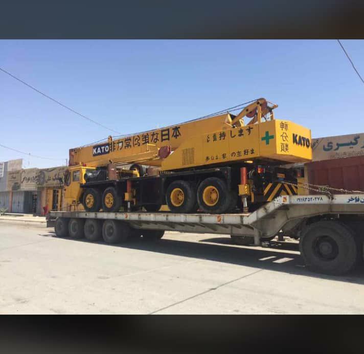  حمل و نقل و جابجایی بار ترافیکی و سنگین مجهز به کمرشکن های 2 محور 3 محور ، 4 محور و طارق 11 محور
